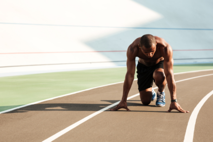 Elias Assum Sabbag Junior apresenta esportes que colocam à prova a resistência física e mental dos atletas.