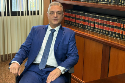 Leonardo Manzan analisa como a neutralidade tributária é essencial para garantir isonomia e competitividade no setor elétrico.