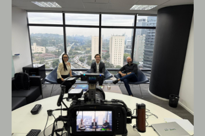 IA e pensamento estratégico se complementam: o algoritmo calcula, mas, como destaca Ian dos Anjos Cunha, é o ser humano que atribui sentido.